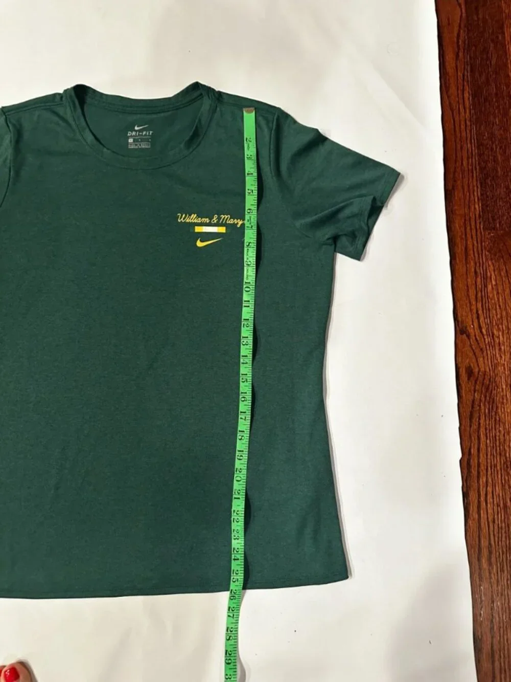 Nike Dri-FIT William & Mary Tribe Green Athletic Tee T-Shirt Women's L